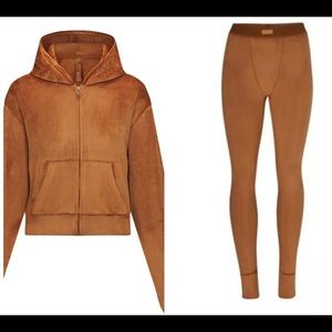 SKIMS Velour Velvet legging & hoodie (hoodie tags attached) Copper brown Medium